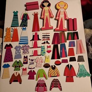 Melissa & Doug magnetic wooden dress up dolls with stands Preowned NO BOX SET #2
